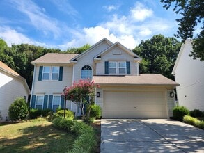 Building Photo - 2424 Thornfield Rd