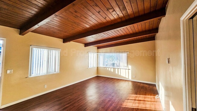 Foto del edificio - 3492 Garfield St