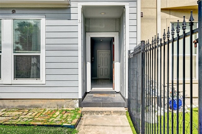 Foto del edificio - 5507 Darling St