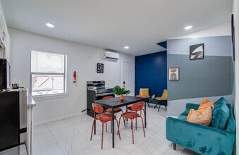 Building Photo - 6403 Avenue C