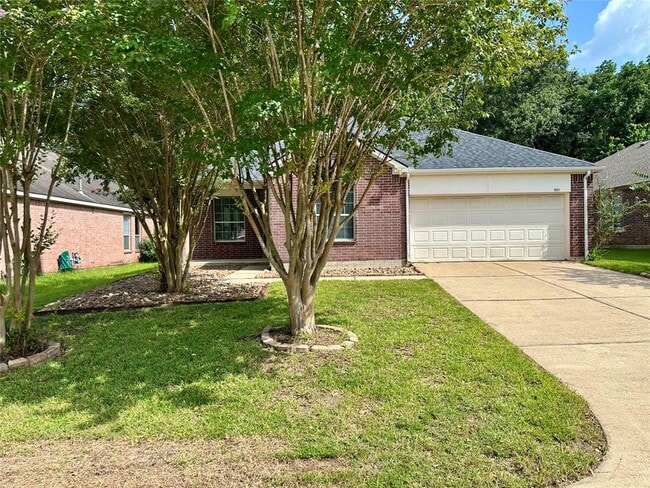 Building Photo - 951 Doire Dr
