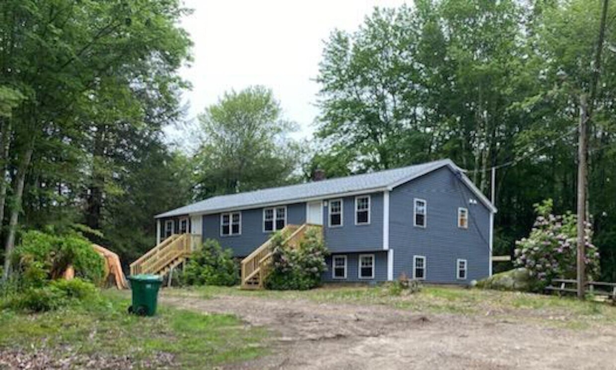 Primary Photo - 360 Sandown Rd