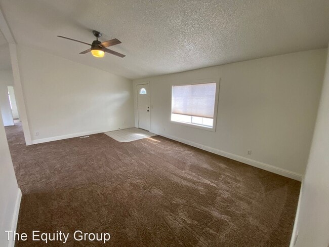 Foto del edificio - 4 br, 2 bath House - 4656 13 1/4 Ave