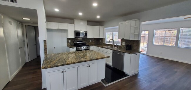 Foto del edificio - 2886 Cagayan Ave