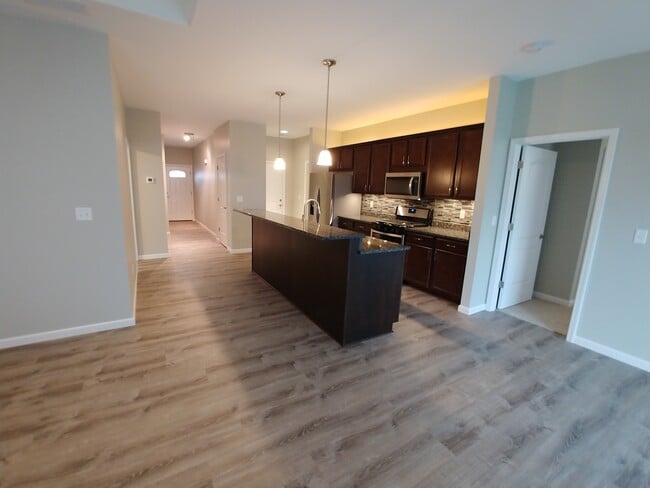 Building Photo - 7320 Chucks Way