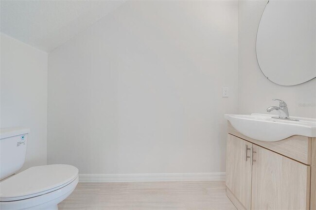 Foto del edificio - 2141 Penny Ln