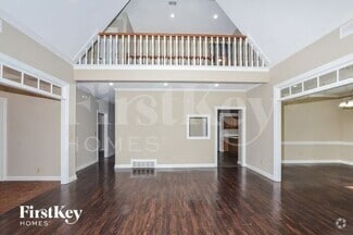 Building Photo - 5198 Tudor Ct