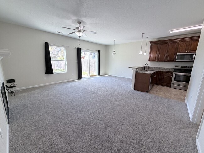 Foto del edificio - 5153 Richard Rd