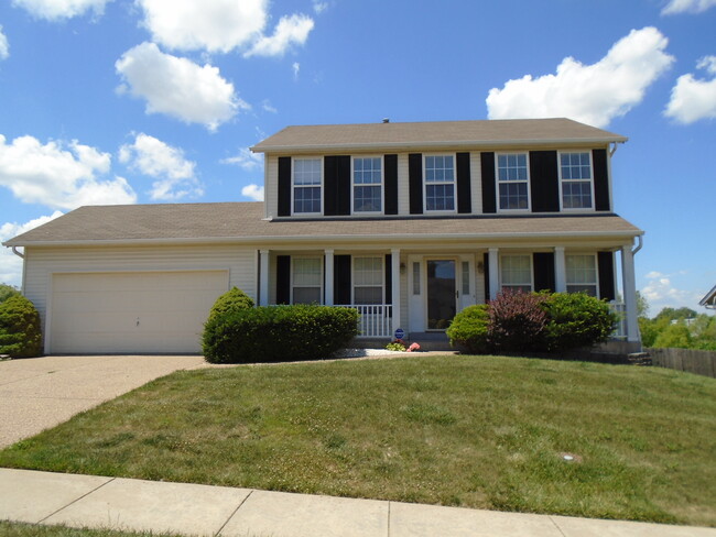 Building Photo - 1808 Summitview Dr