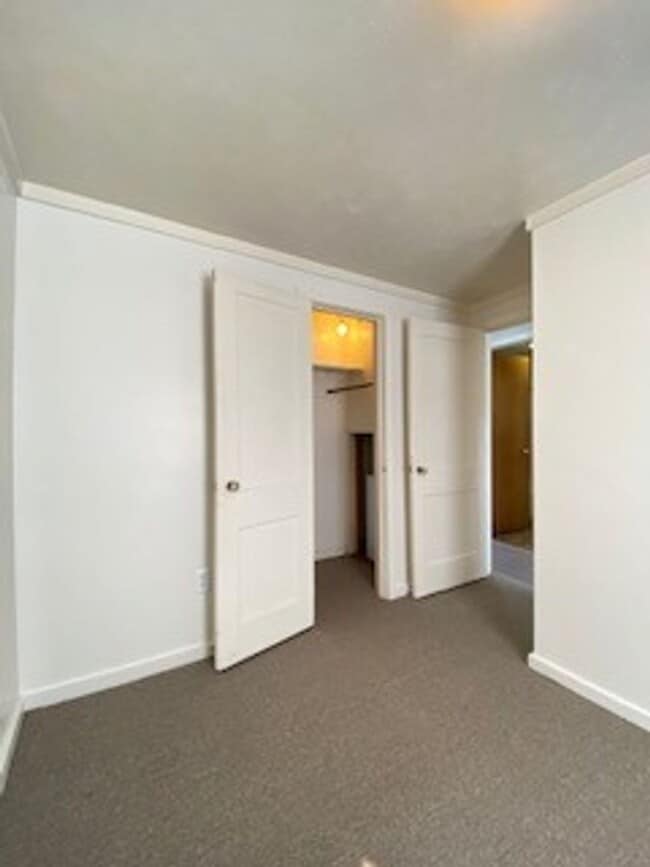 Building Photo - Big Value At An Affordable Rate - Water In...