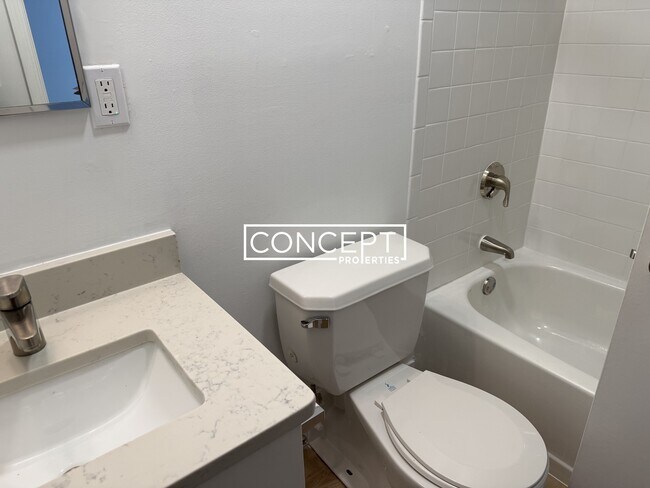 Foto del edificio - 1200 Adams St