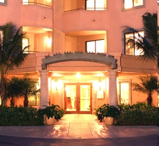 Building Photo - Atria La Jolla