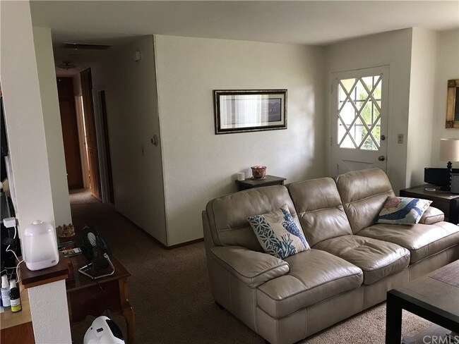 Foto del edificio - 6432 Dunn Dr