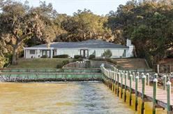 Primary Photo - 516 Navy Cove Blvd