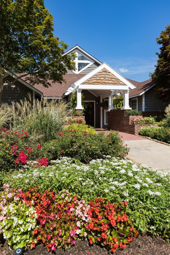 Canopy at Baybrook Apartments 6609 Reafield Dr Charlotte, NC