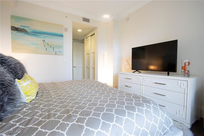 Foto del edificio - 1035 3rd Ave S