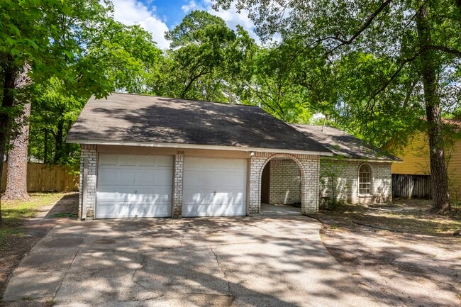 Building Photo - 12106 Gray Oak Pl