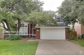 Building Photo - 2303 Mockingbird Dr
