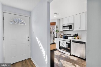 Building Photo - 2120 Whisperwood Glen Ln