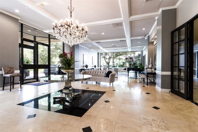 Foto del edificio - 3350 McCue Rd