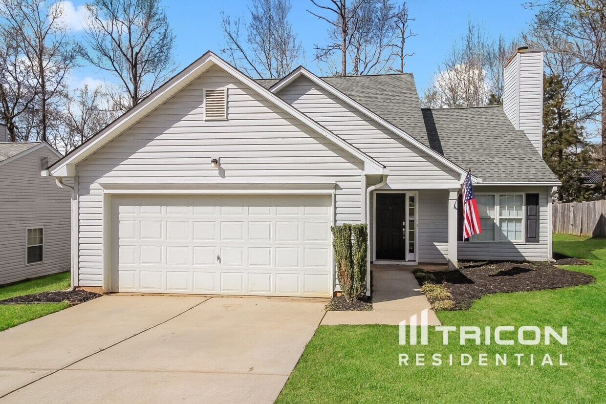 Foto principal - 474 Brighton Woods Drive Moore SC