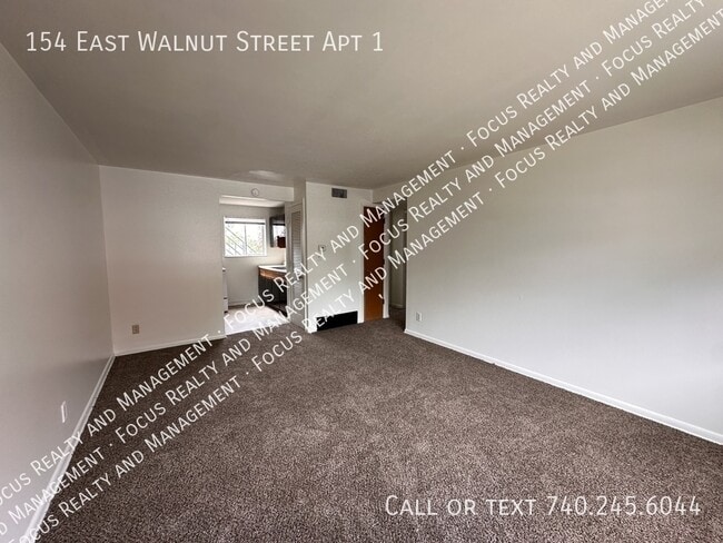 Building Photo - 154 E Walnut St