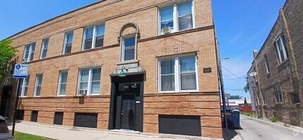 Building Photo - 4050 W Hirsch St