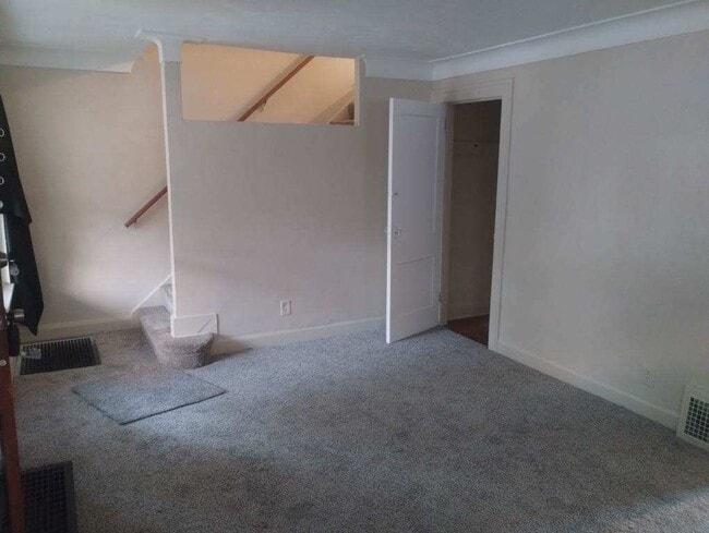 Building Photo - 1934 Brame Pl