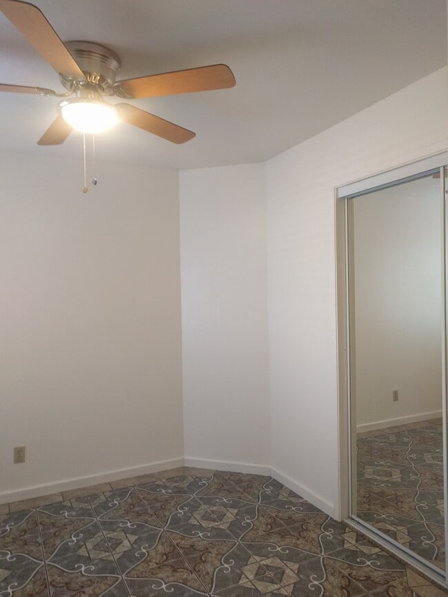 Foto del edificio - 16953 Darren Ln