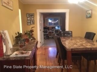 Foto del edificio - 62 Webster Ave