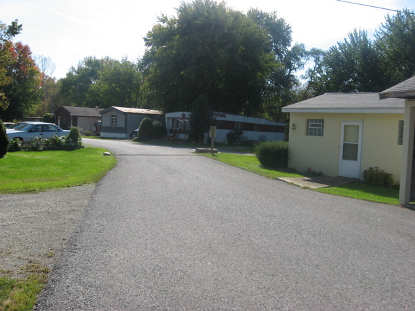 Building Photo - Lakeview Mobile Home Park