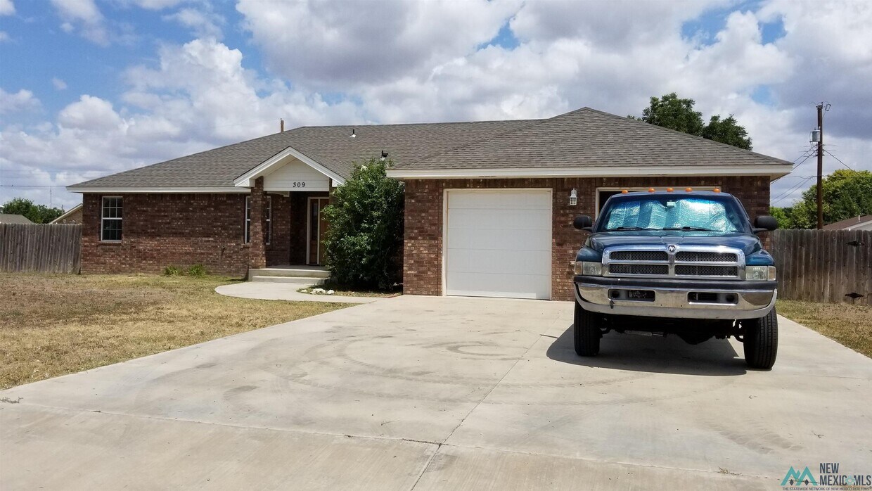 309 E 18th St, Portales, NM 88130 House Rental in Portales, NM