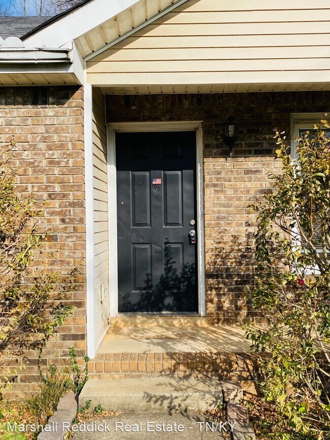 Building Photo - 3 br, 2 bath House - 430 Sideline Drive