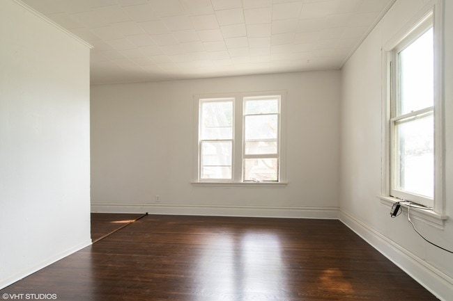 Foto del edificio - 633-635 Concord St
