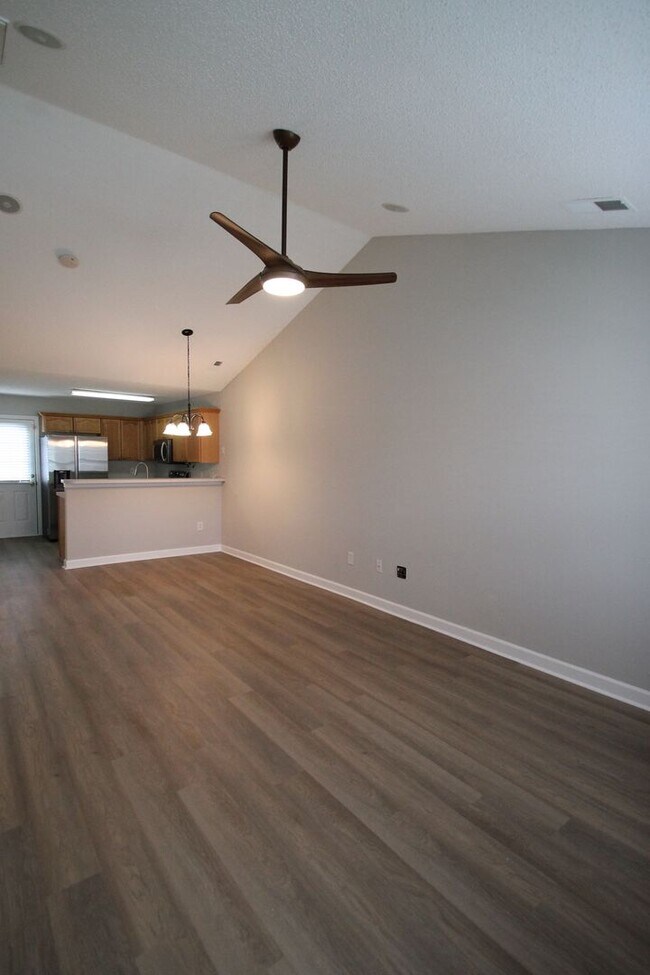 Building Photo - Exclusively Offered by Muse Realty, LLC