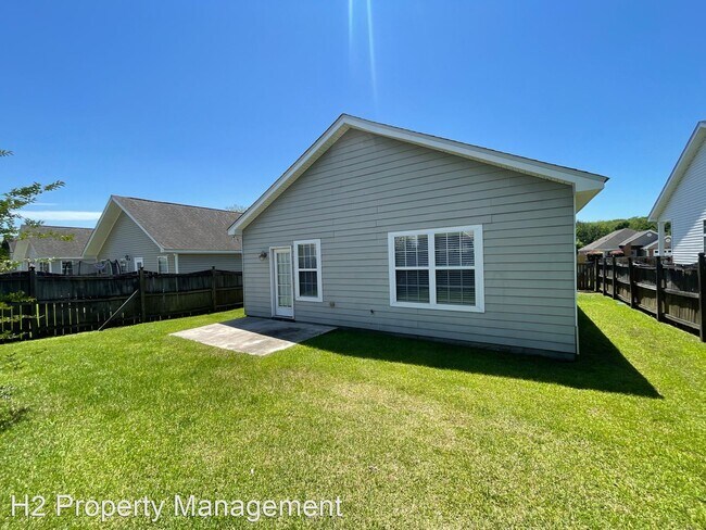 Foto del edificio - 3 br, 2 bath House - 3343 Golden Rain Drive
