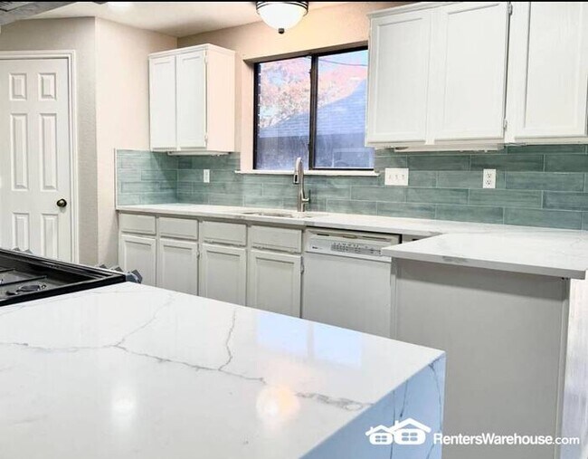 Foto del edificio - FOR RENT - MOVE IN READY - 3BED 2.5BATH - ...