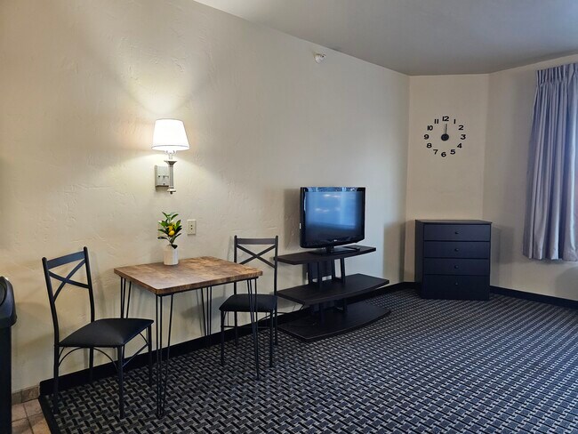 Foto del edificio - Legend Apartments