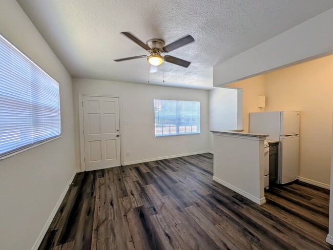 Building Photo - Davis Islands Apartments