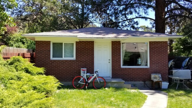 Foto del edificio - 086-862-862.5 11th Duplex, Bend