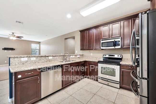 Building Photo - 2625 W Beautiful Ln