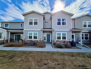 Building Photo - 10565 Paris St