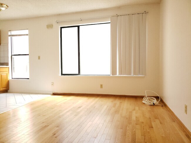 Sala de estar - 520 8th Ave