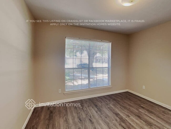 Foto del edificio - 18203 Gravenhurst Ln