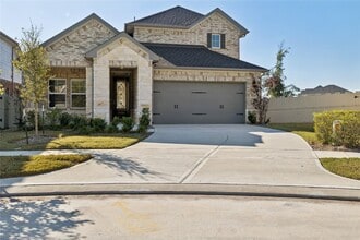 Building Photo - 17706 Rosemary Ln