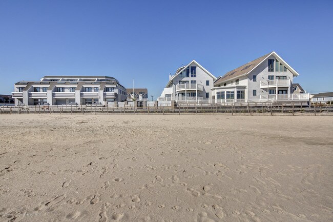 Foto del edificio - 900 Ocean Ave
