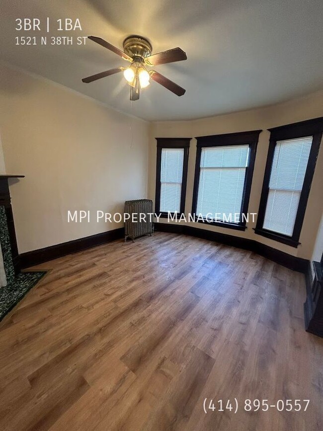 Foto del edificio - 1521 N. 38th Street - 3 Bedroom Upper