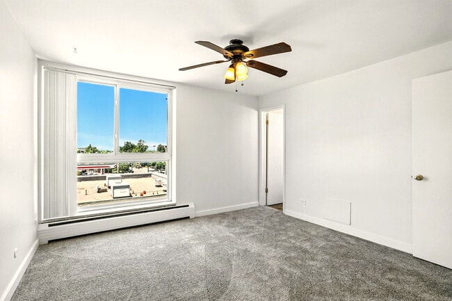 The Arlington - The Arlington Apartments