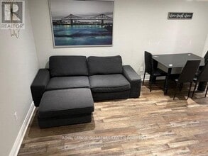 Building Photo - 107 Coles Ave