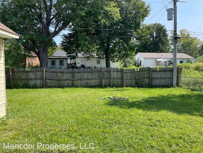 Building Photo - 5 br, 1 bath House - 712 Saint Paul